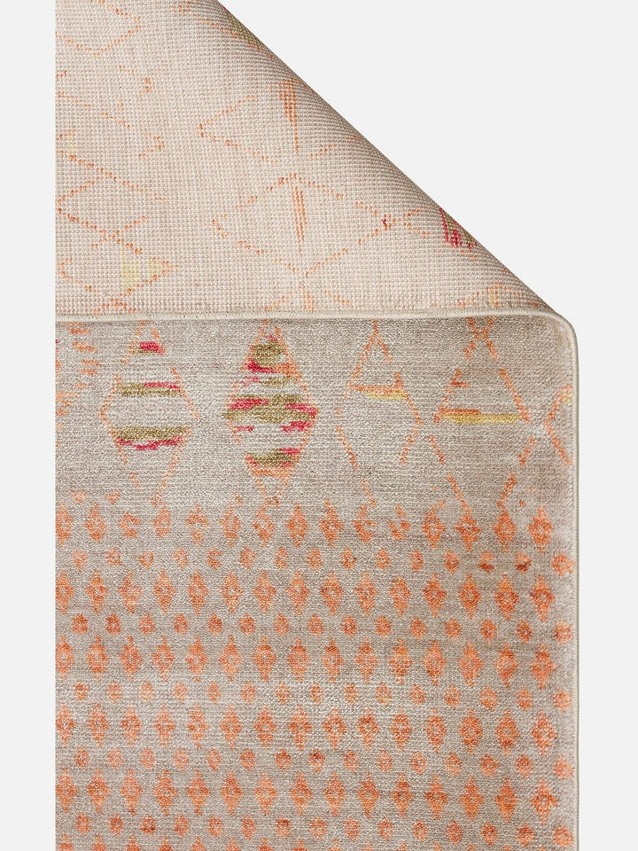 Oushak Carnaval %100 Naturel Kolay Temizlenir El Emeğiyle Üretilen TENCEL™ Modern Uşak Halısı 15 BEIGE AUTUMN - Carpetdocia