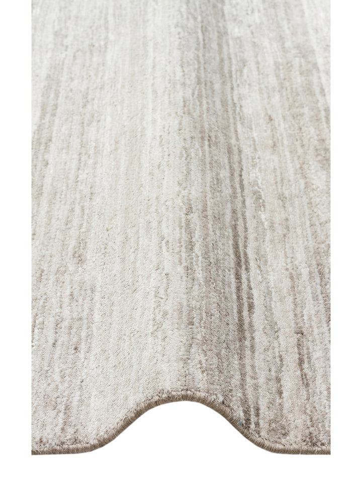 Amore Serisi %100 Naturel Muz İpeği Viskon ve Yün Karışımı Salon Oturma Odası El Dokuma Halı SILVER - Carpetdocia
