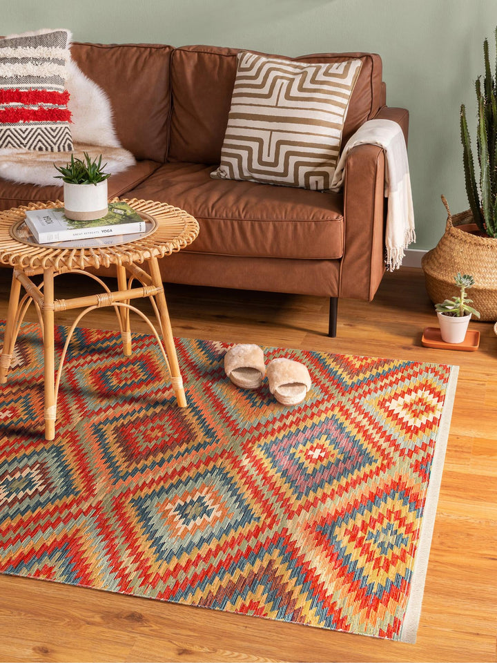 Rota Yıkanabilir, Çift Taraflı Kullanıma Uygun Yumuşak Tuşeli Otantik Kilim 07 TERRA - Carpetdocia