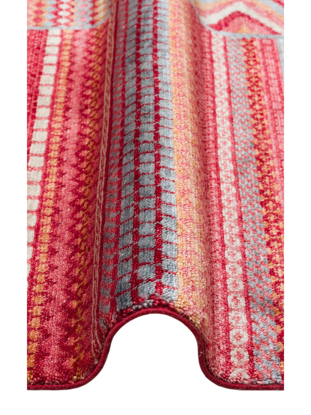 Oushak Carnaval %100 Naturel Kolay Temizlenir El Emeğiyle Üretilen TENCEL™ Modern Uşak Halısı 18 REDM - Carpetdocia