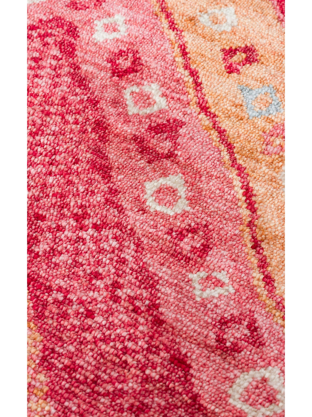 Oushak Carnaval %100 Naturel Kolay Temizlenir El Emeğiyle Üretilen TENCEL™ Modern Uşak Halısı 18 REDM - Carpetdocia