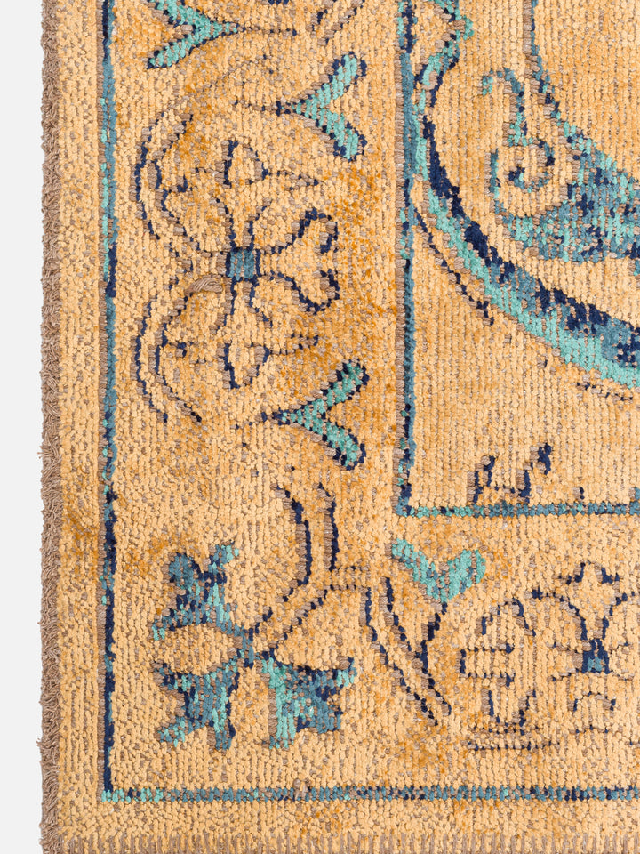 Ruggadocia Mughal Altın Madalyon Desenli Halı detay