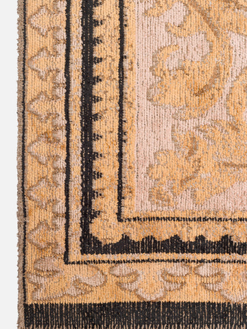 Ruggadocia Versailles Aubusson Madalyon Desenli Halı detay