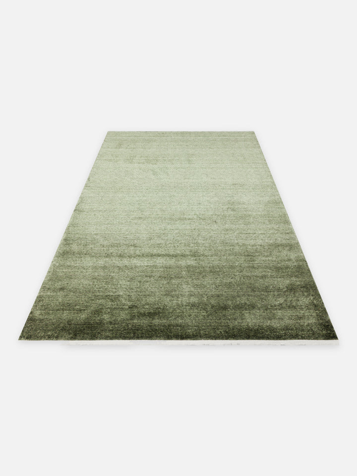 Victoria %100 TENCEL™ Lyocell El Emeği ile Üretilen Halı FOREST MOSS açılı görünüm